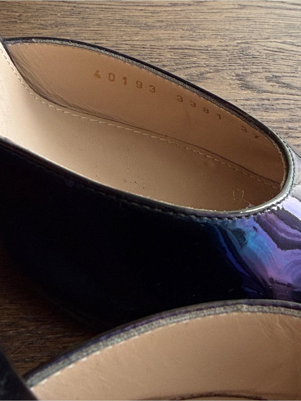 Gianvito Rossi Iridescent Black Pointed Ankle-Strap Stilettos Size 37 in Box - Picture 8 of 9